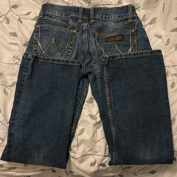 Wrangler retro women's May mid-rise bootcut jeans - Picture 6 of 6